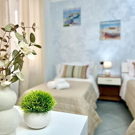 Elios Bed & Breakfast 4*