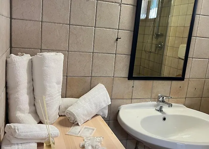 Bed & Breakfast Elios Rooms 3*